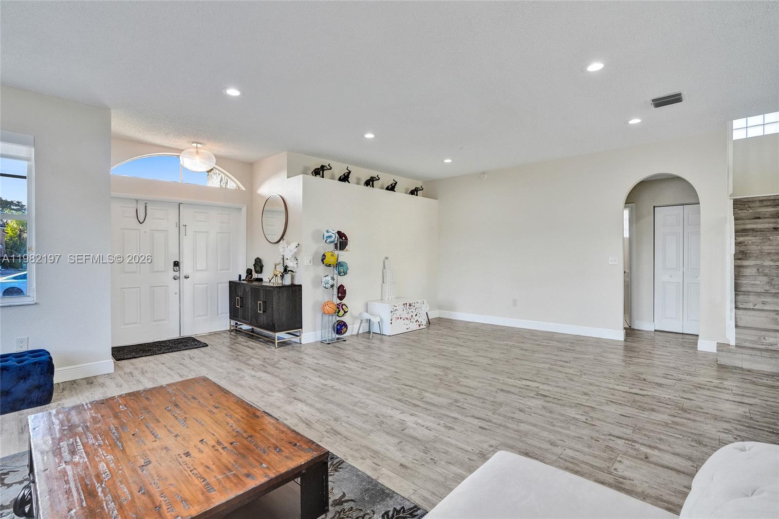 TOWNGATE - Residential