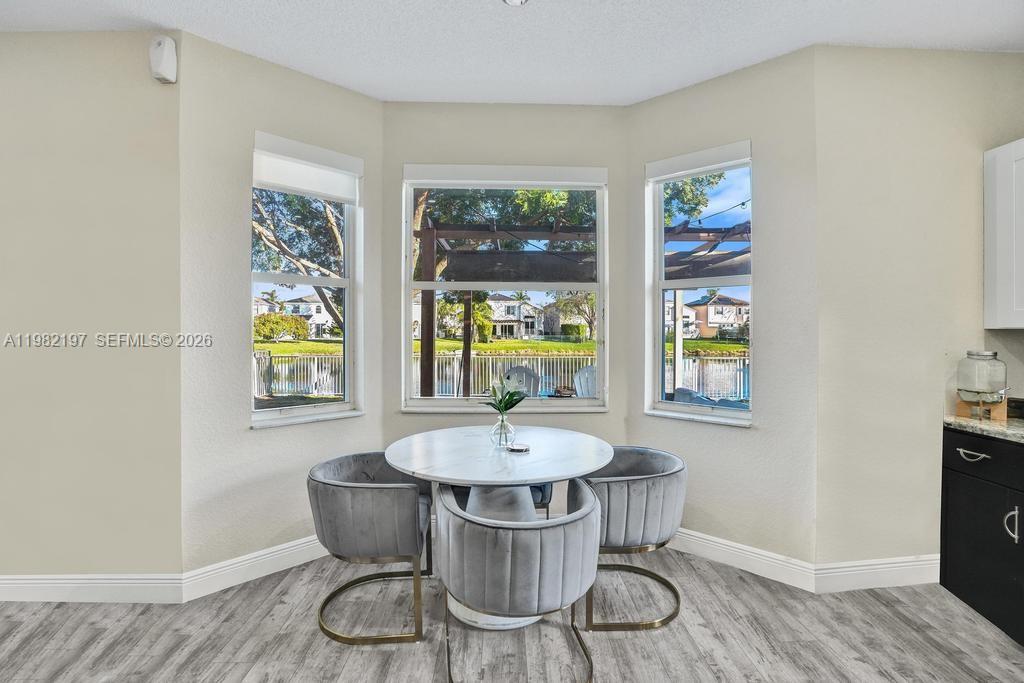 TOWNGATE - Residential