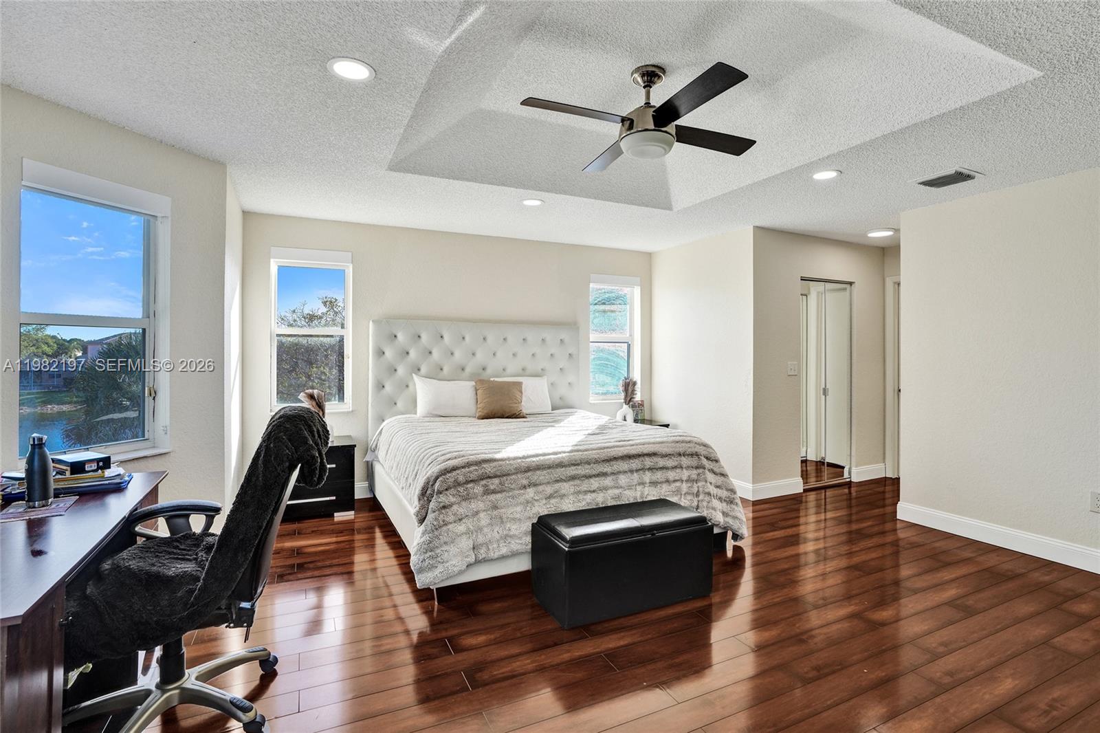 TOWNGATE - Residential