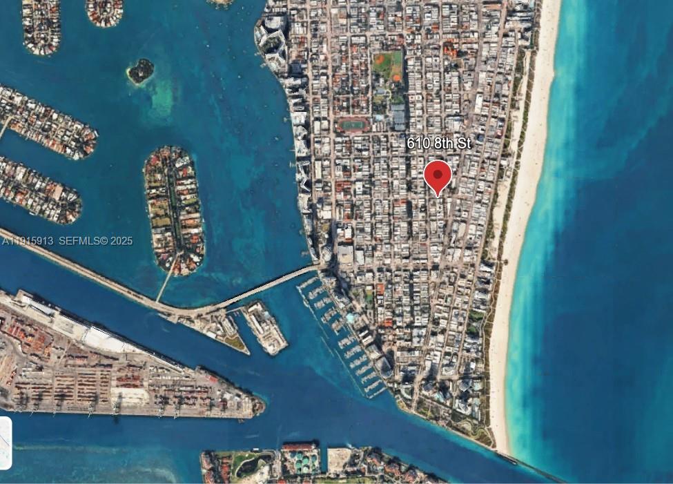 ART DECO CONDO - Residential Lease