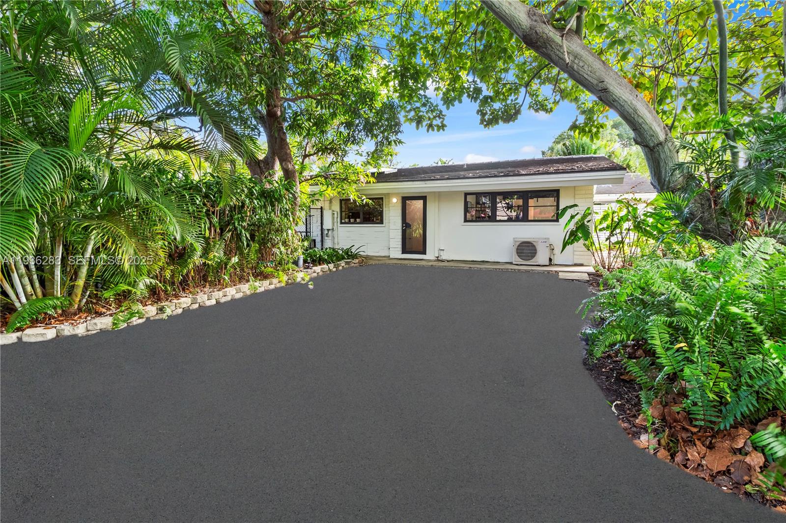 CORAL RIDGE GALT ADD - Residential Lease