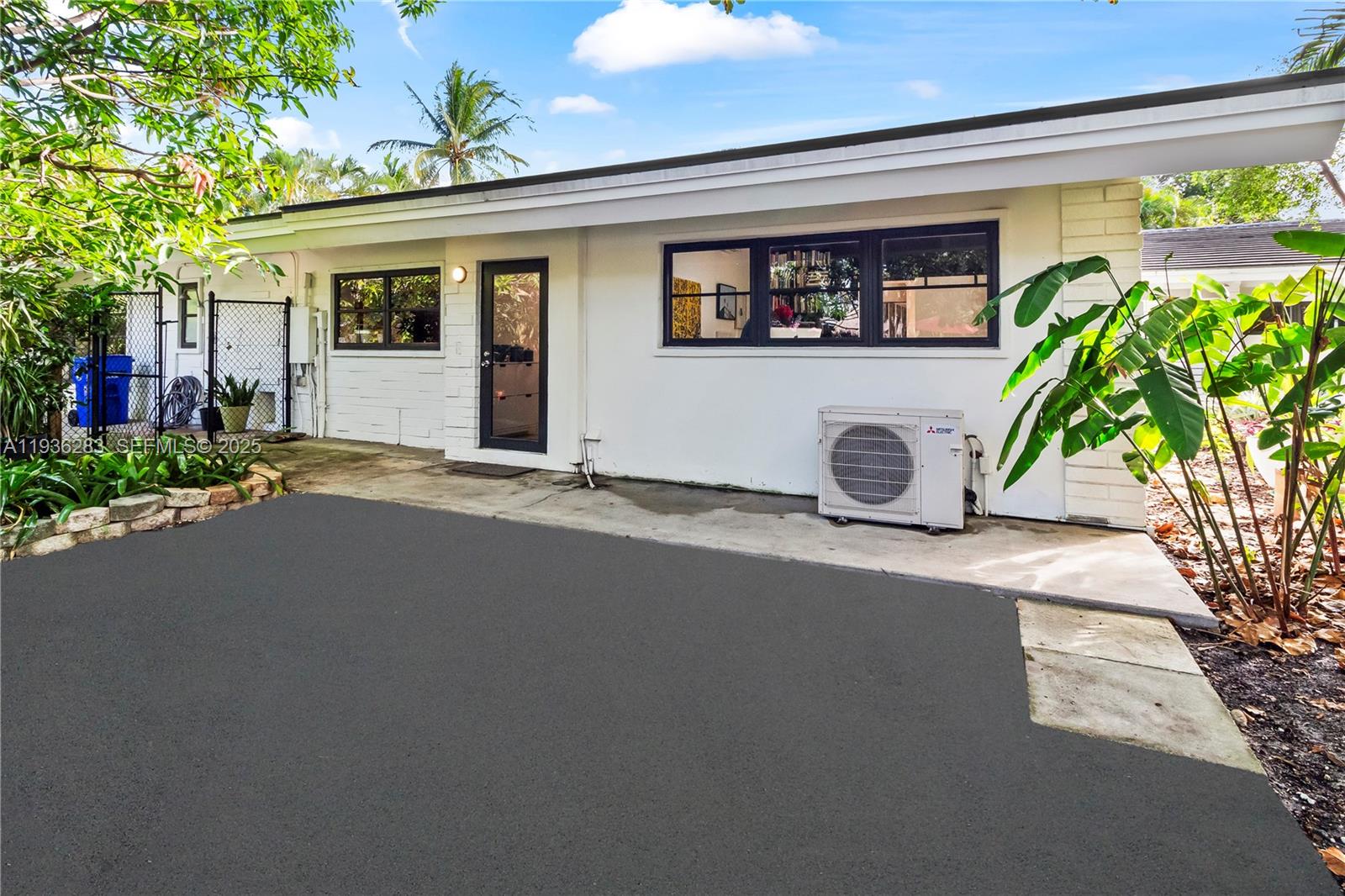 CORAL RIDGE GALT ADD - Residential Lease