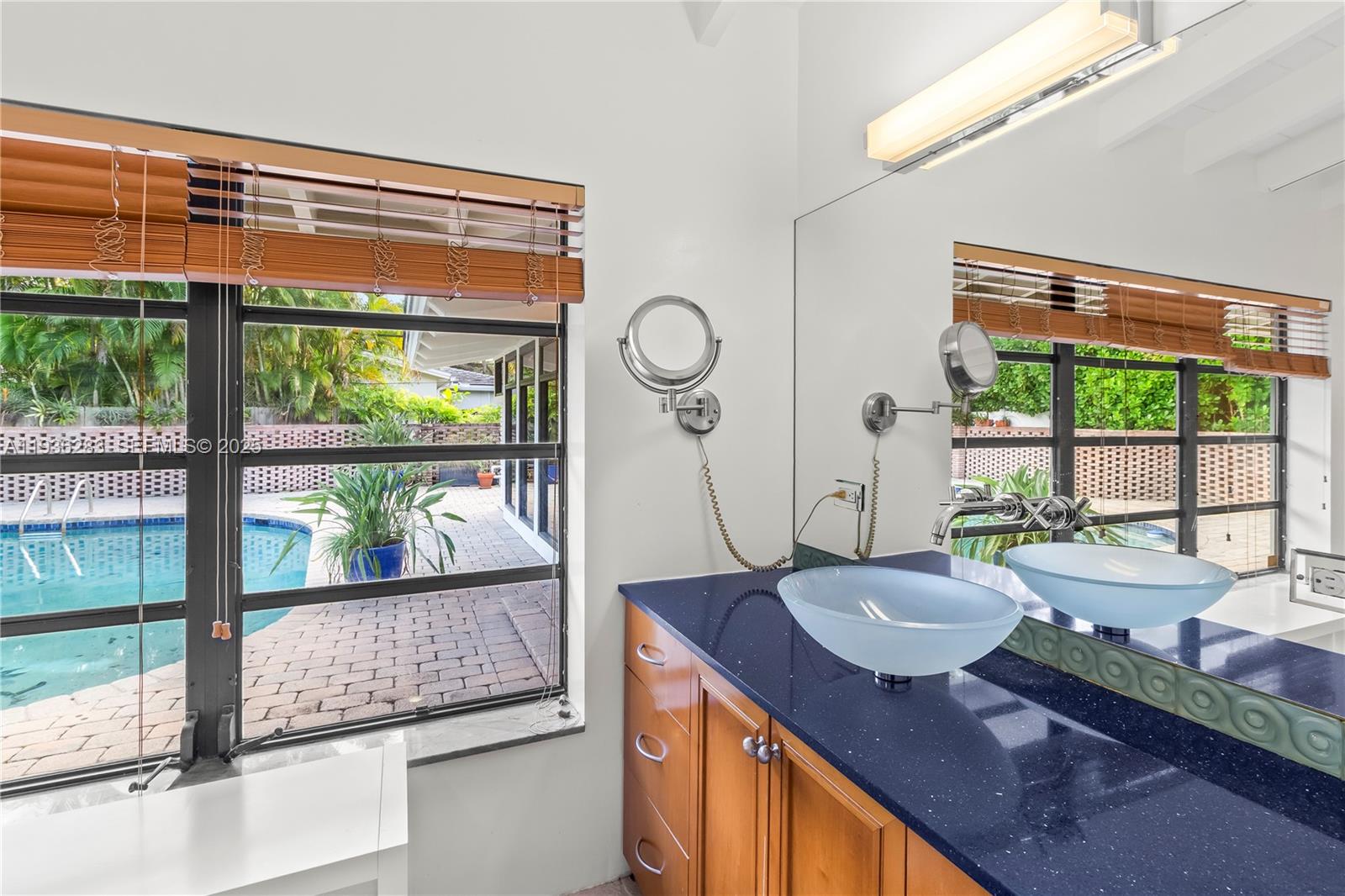 CORAL RIDGE GALT ADD - Residential Lease