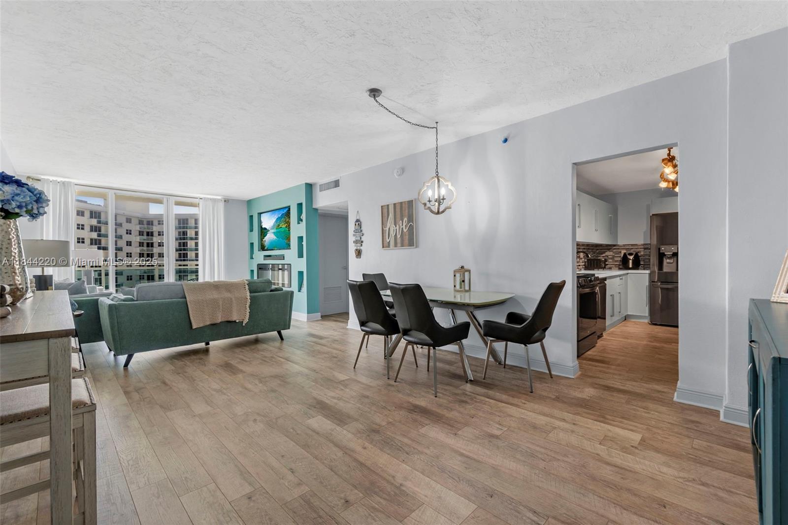 3000 S Ocean Dr 1122