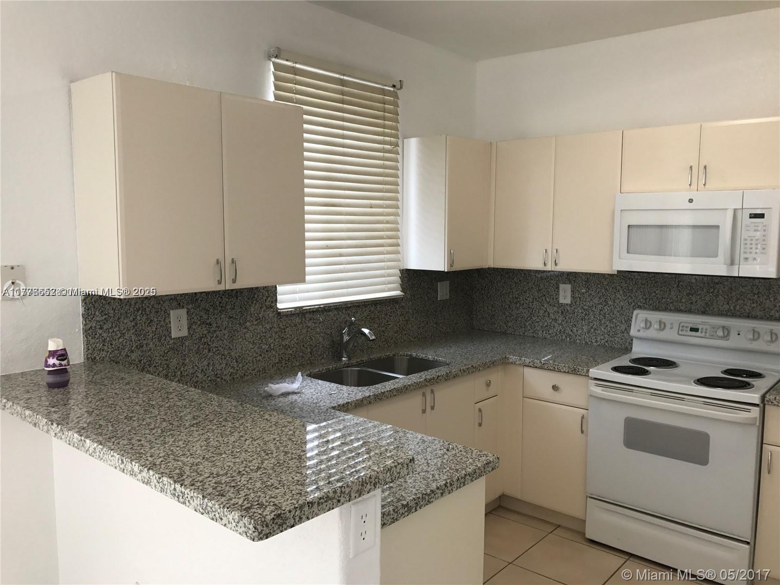 2613 Se 15th Pl 191, Homestead, Miami-Dade County, Florida - 3 Bedrooms  
3 Bathrooms - 