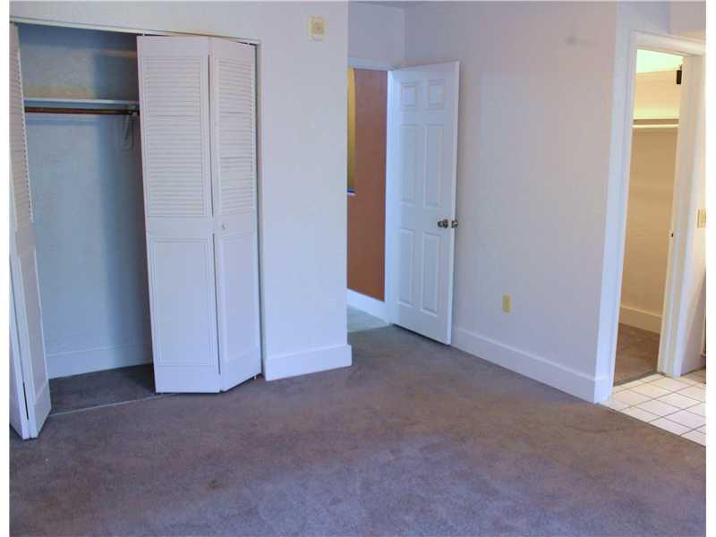 HIDDEN WATERS CONDO - Residential Lease