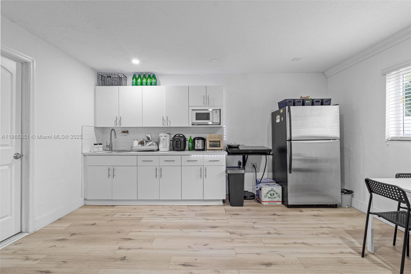 WEST LAKES GARDENS - Residential