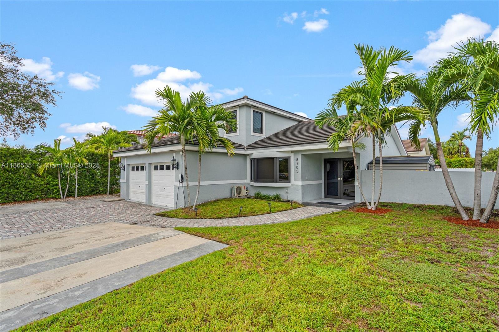 8705 NW 150th Ter