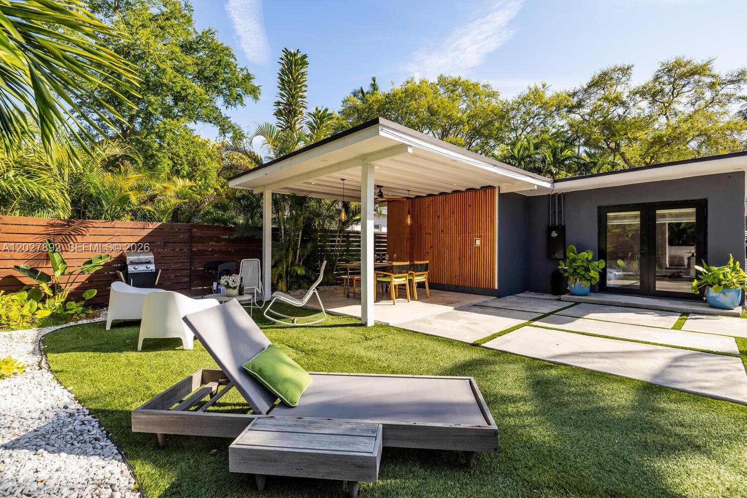 GRIFFINGS BISC HEIGHTS - Residential