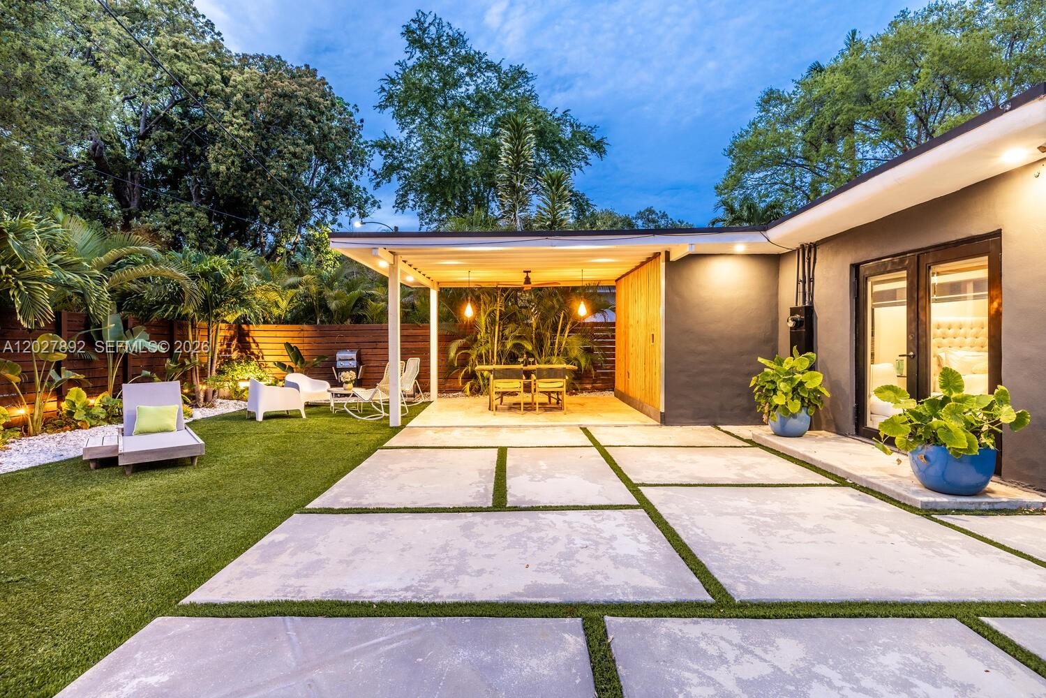 GRIFFINGS BISC HEIGHTS - Residential
