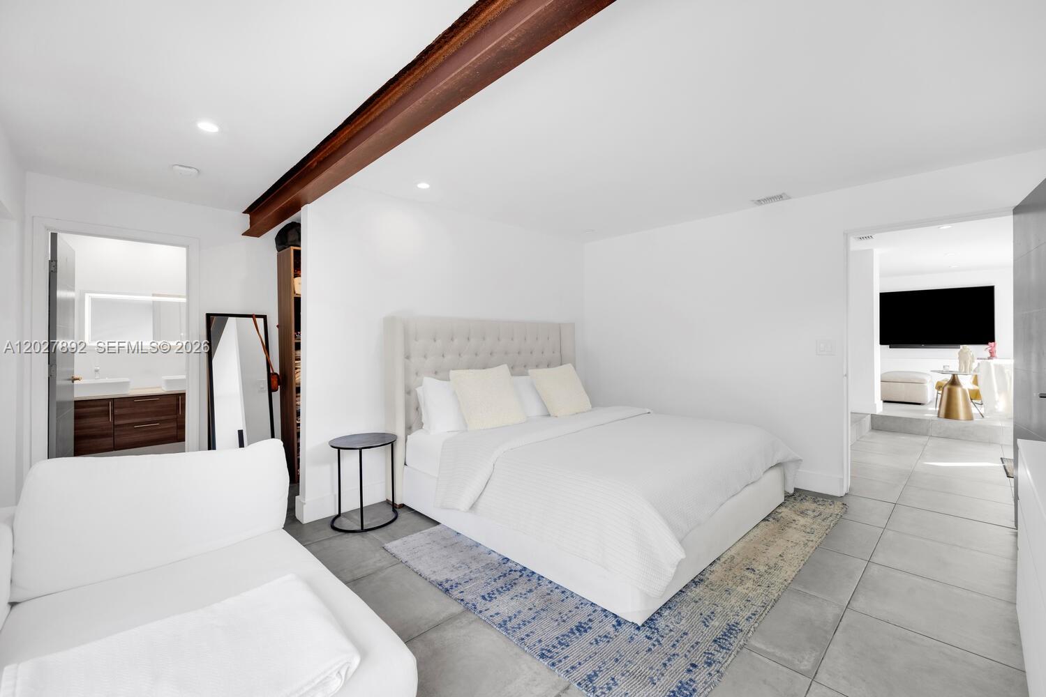 GRIFFINGS BISC HEIGHTS - Residential