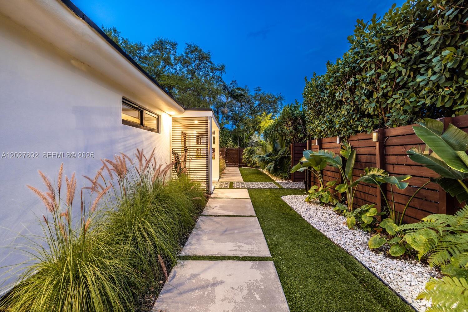 GRIFFINGS BISC HEIGHTS - Residential