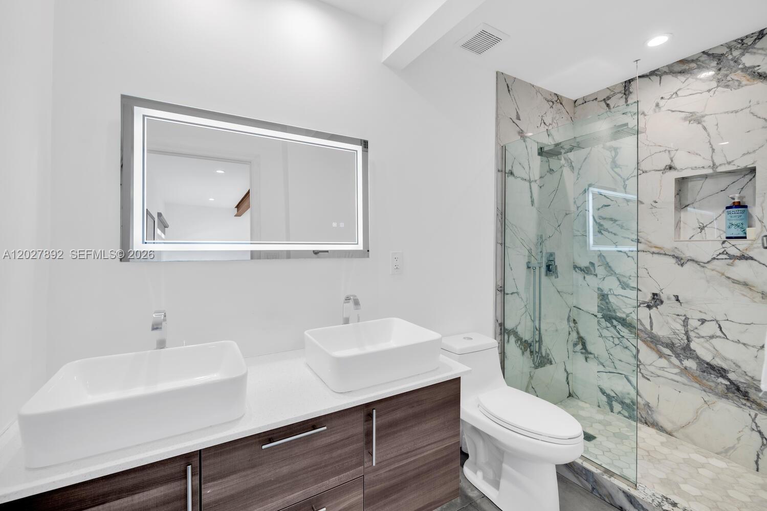 GRIFFINGS BISC HEIGHTS - Residential