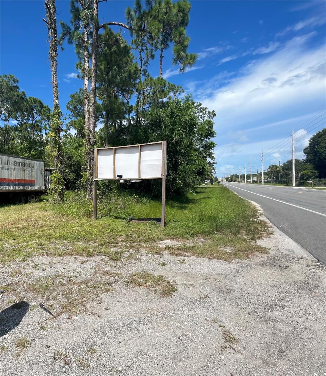 TROPICAL ACRES - Commercial Sale