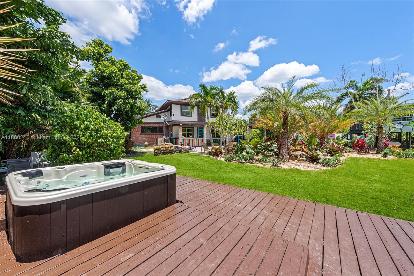 BISCAYNE GARDENS SEC A - Residential Lease