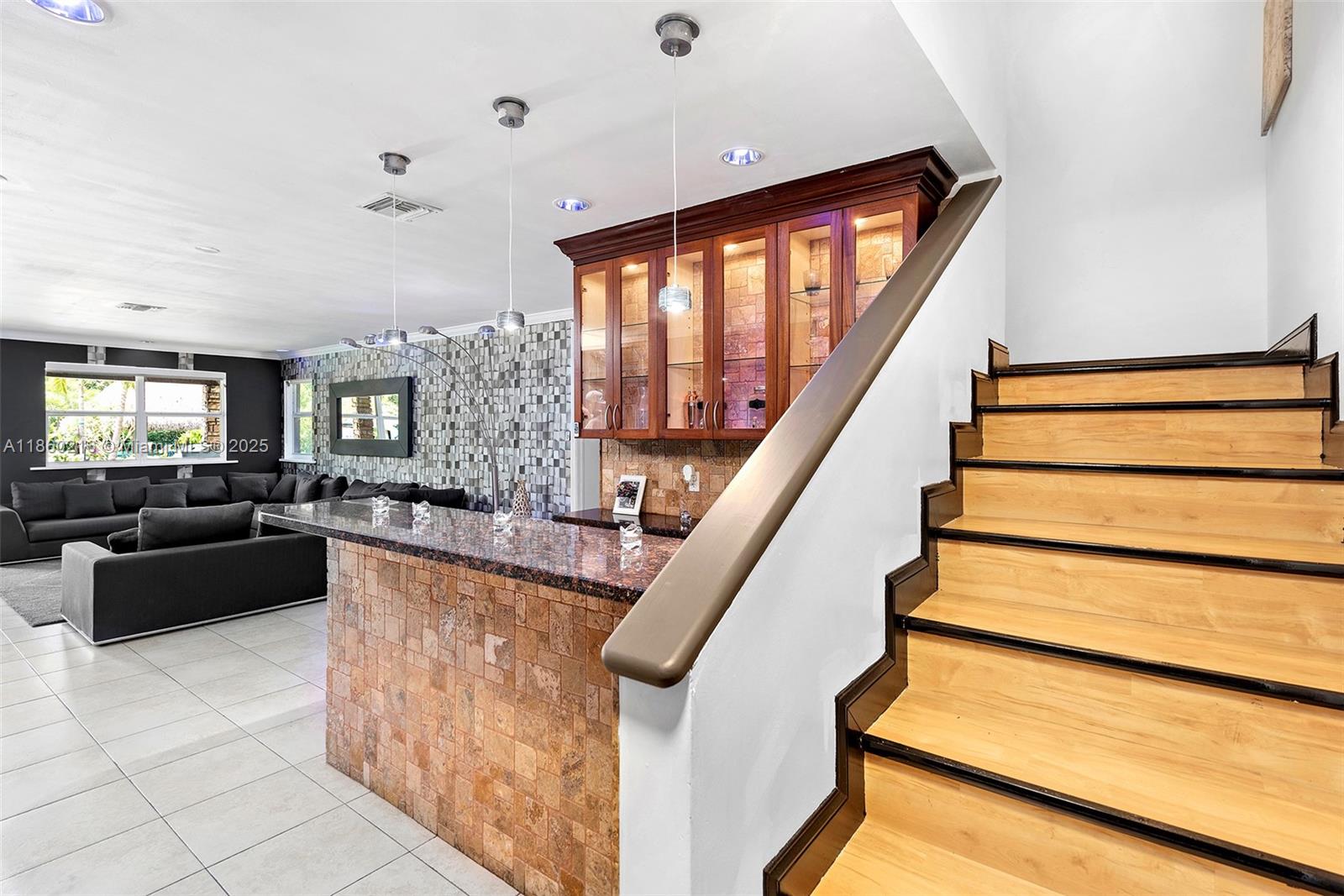 BISCAYNE GARDENS SEC A - Residential Lease