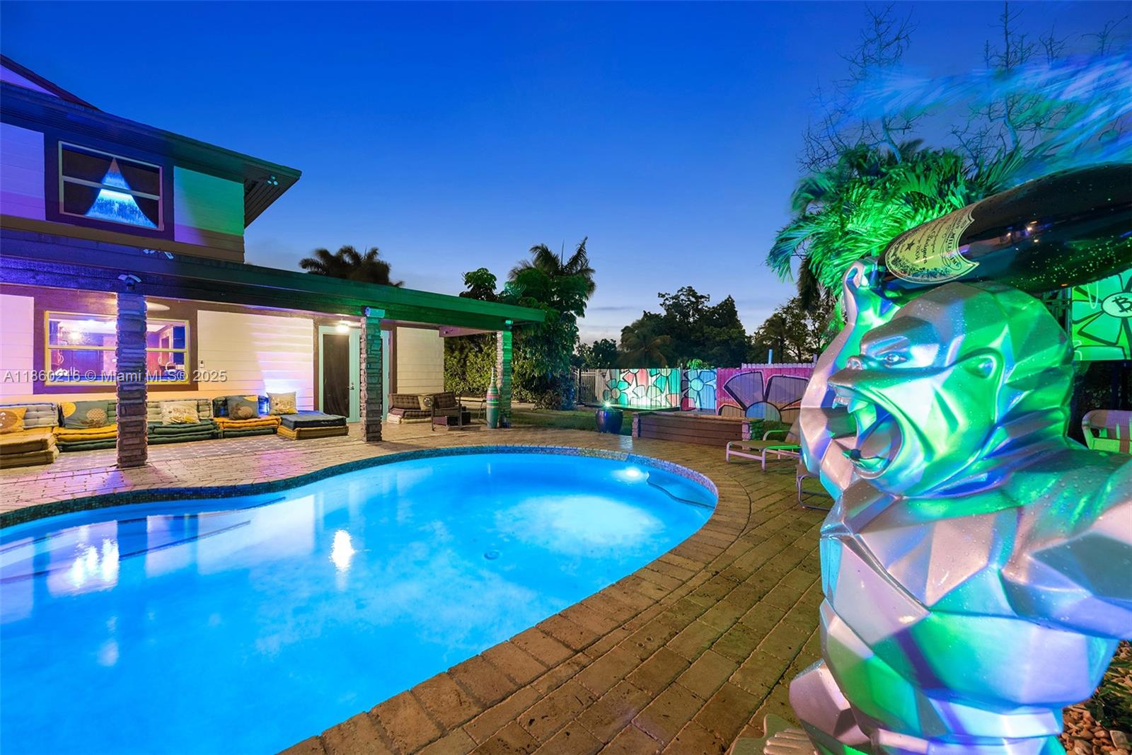 BISCAYNE GARDENS SEC A - Residential Lease