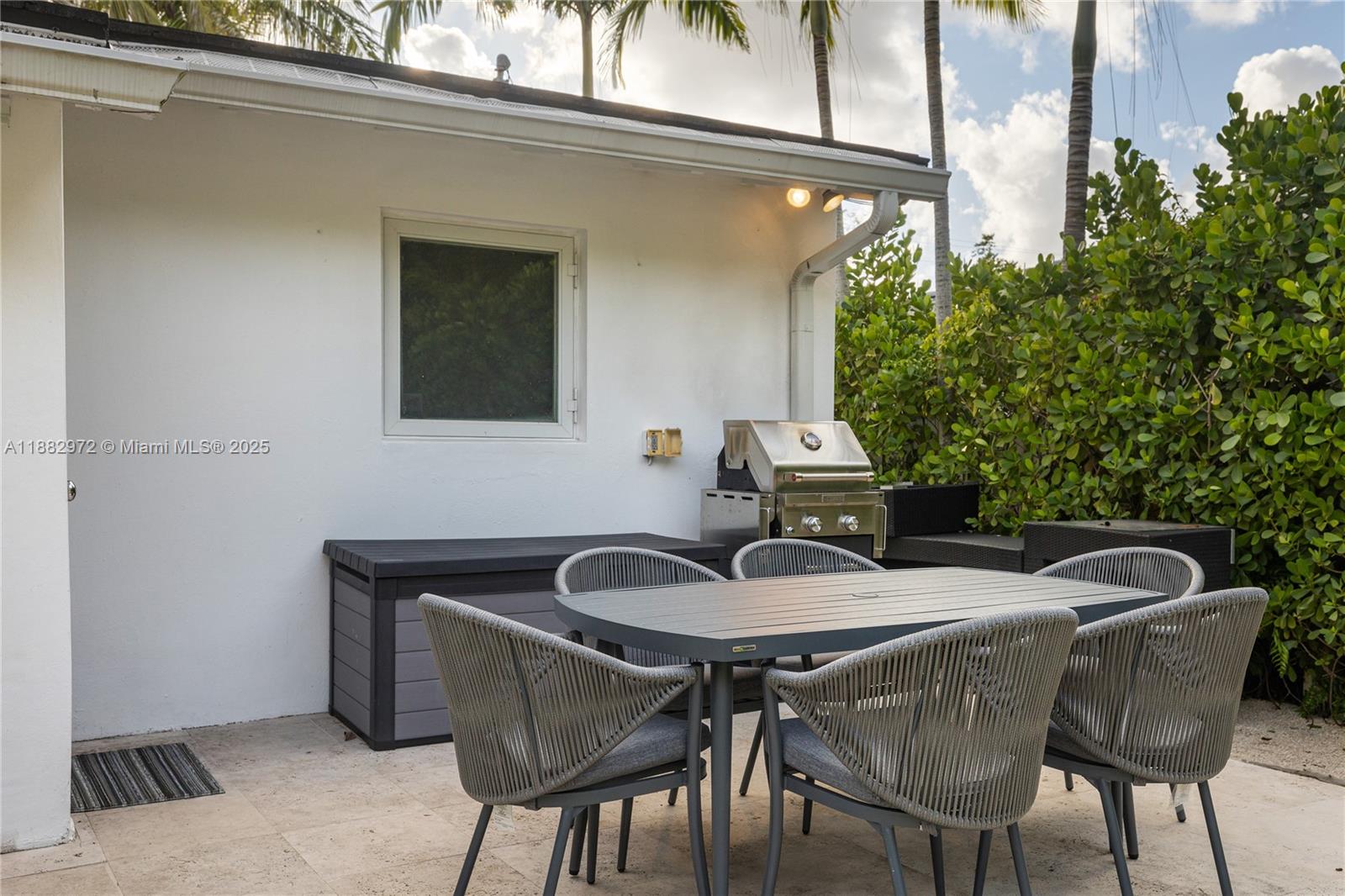AMD PL GRIFFING BISCAYNE - Residential Lease