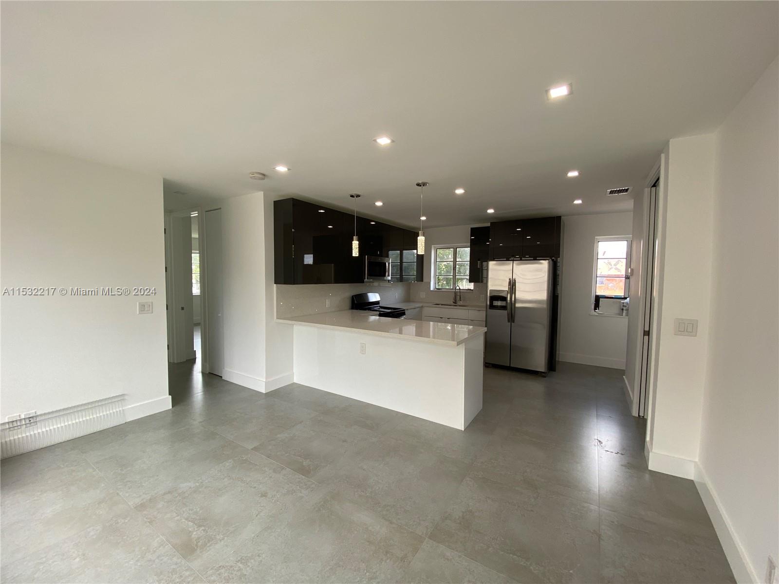 BRICKELL RIVERVIEW - Residential Lease