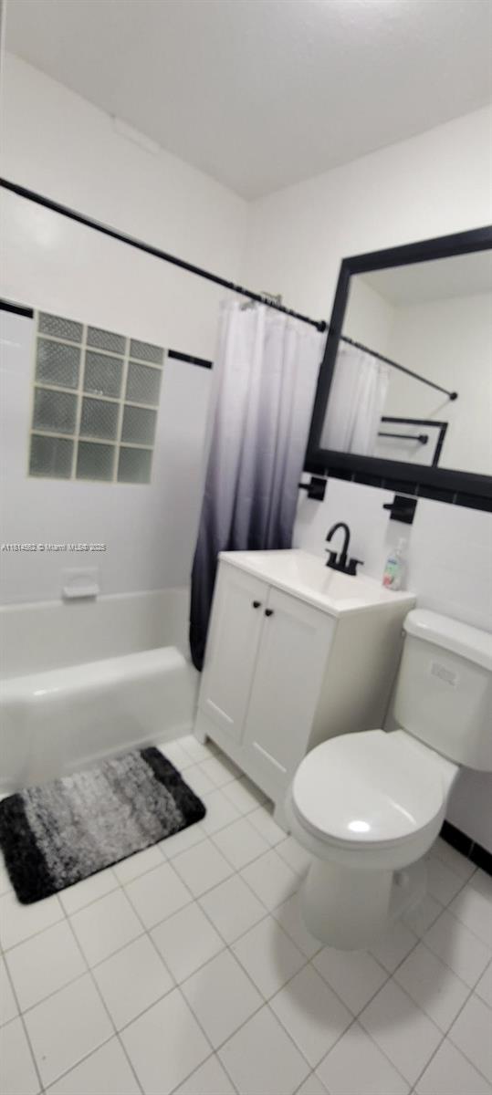 CAROLE ANNE PARK - Residential