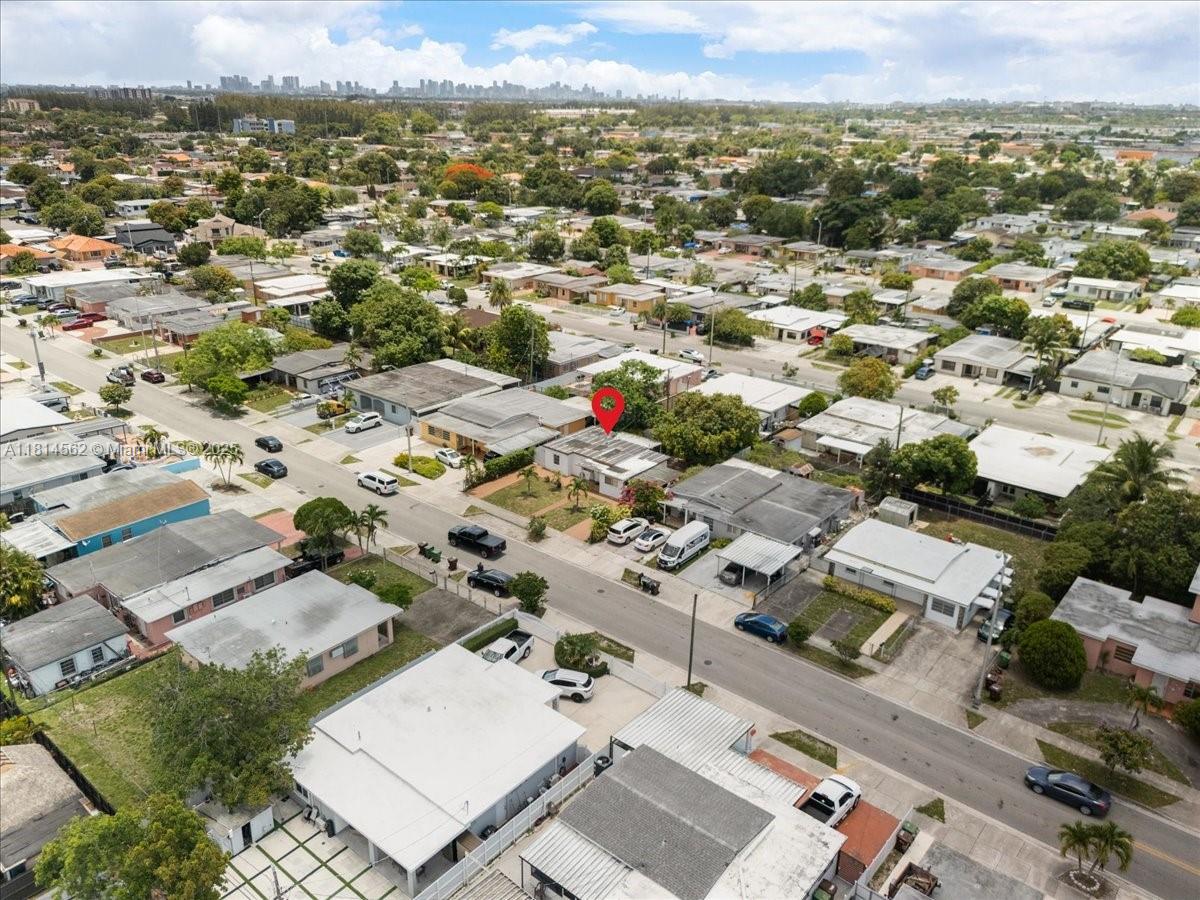 CAROLE ANNE PARK - Residential