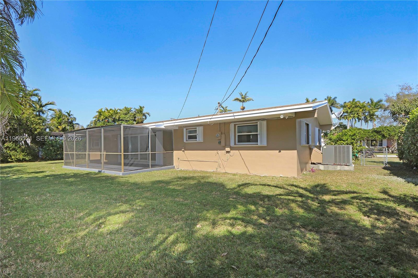 SNAPPER CREEK PARK UNIT N - Residential