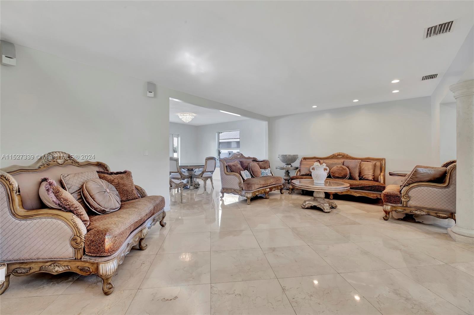 EASTERN SHORES 1ST ADDN - Residential