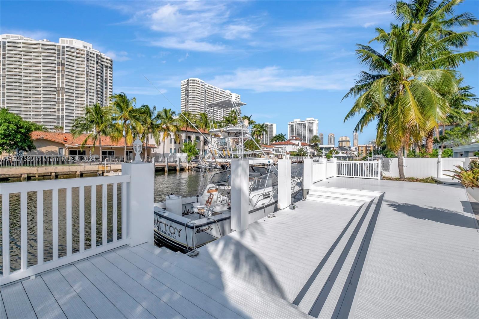 EASTERN SHORES 1ST ADDN - Residential