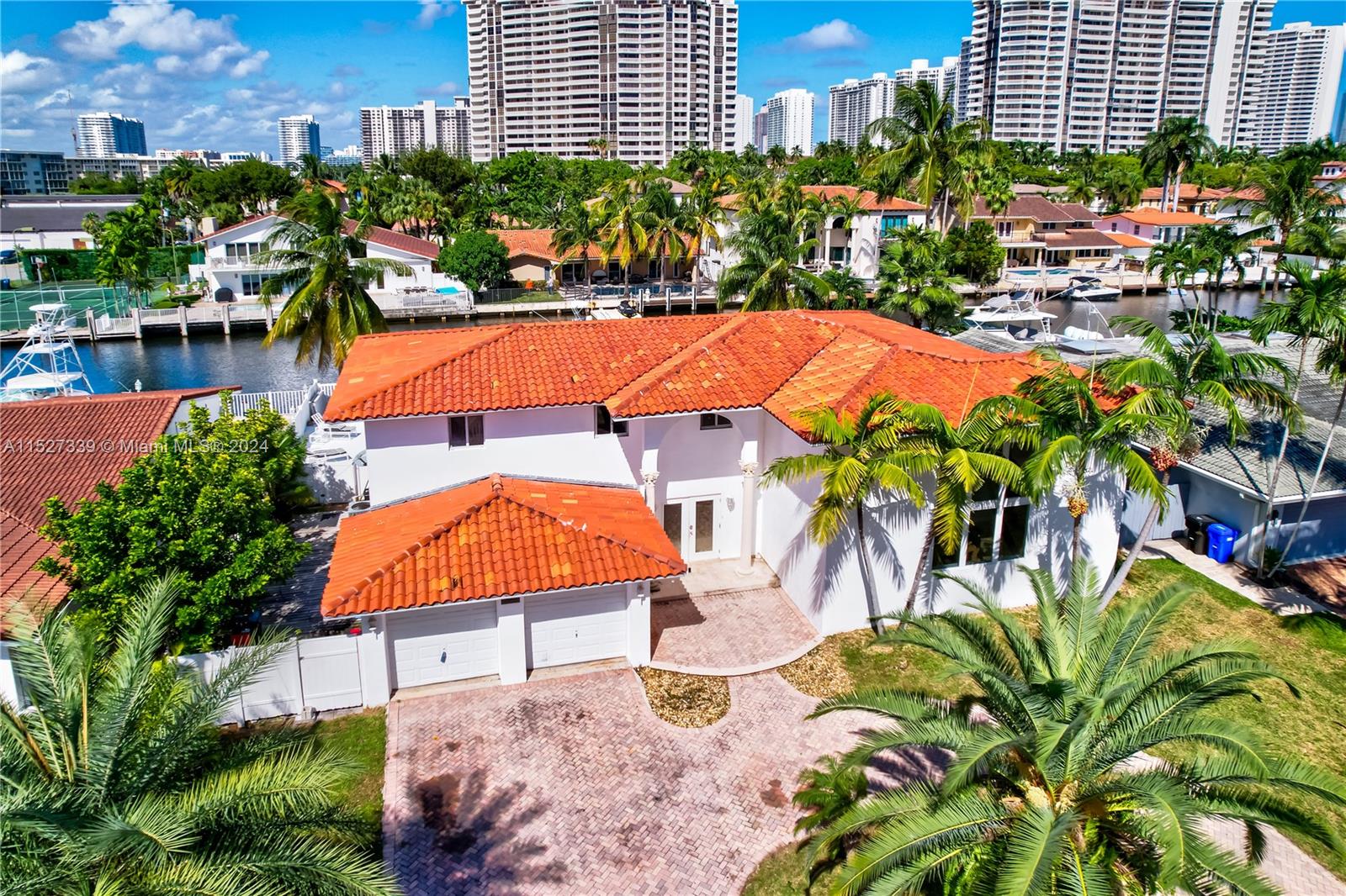 Property for Sale at 3341 Ne 170th St, North Miami Beach, Miami-Dade County, Florida - Bedrooms: 4 
Bathrooms: 4  - $2,699,000