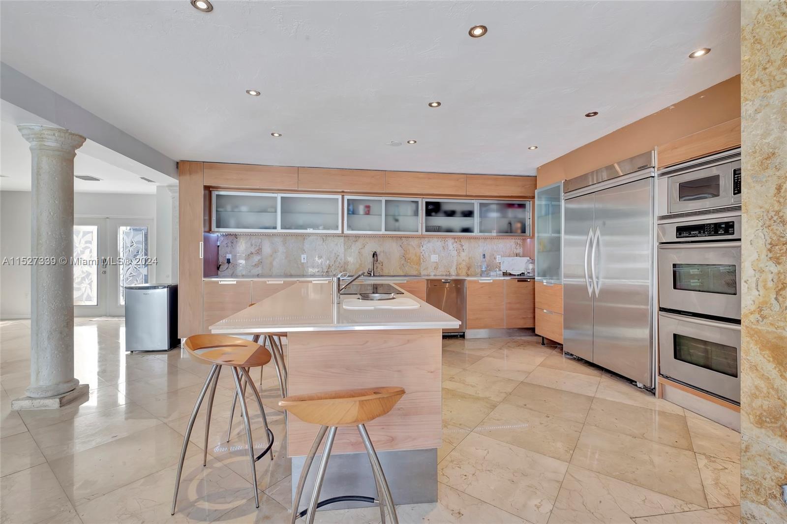 EASTERN SHORES 1ST ADDN - Residential