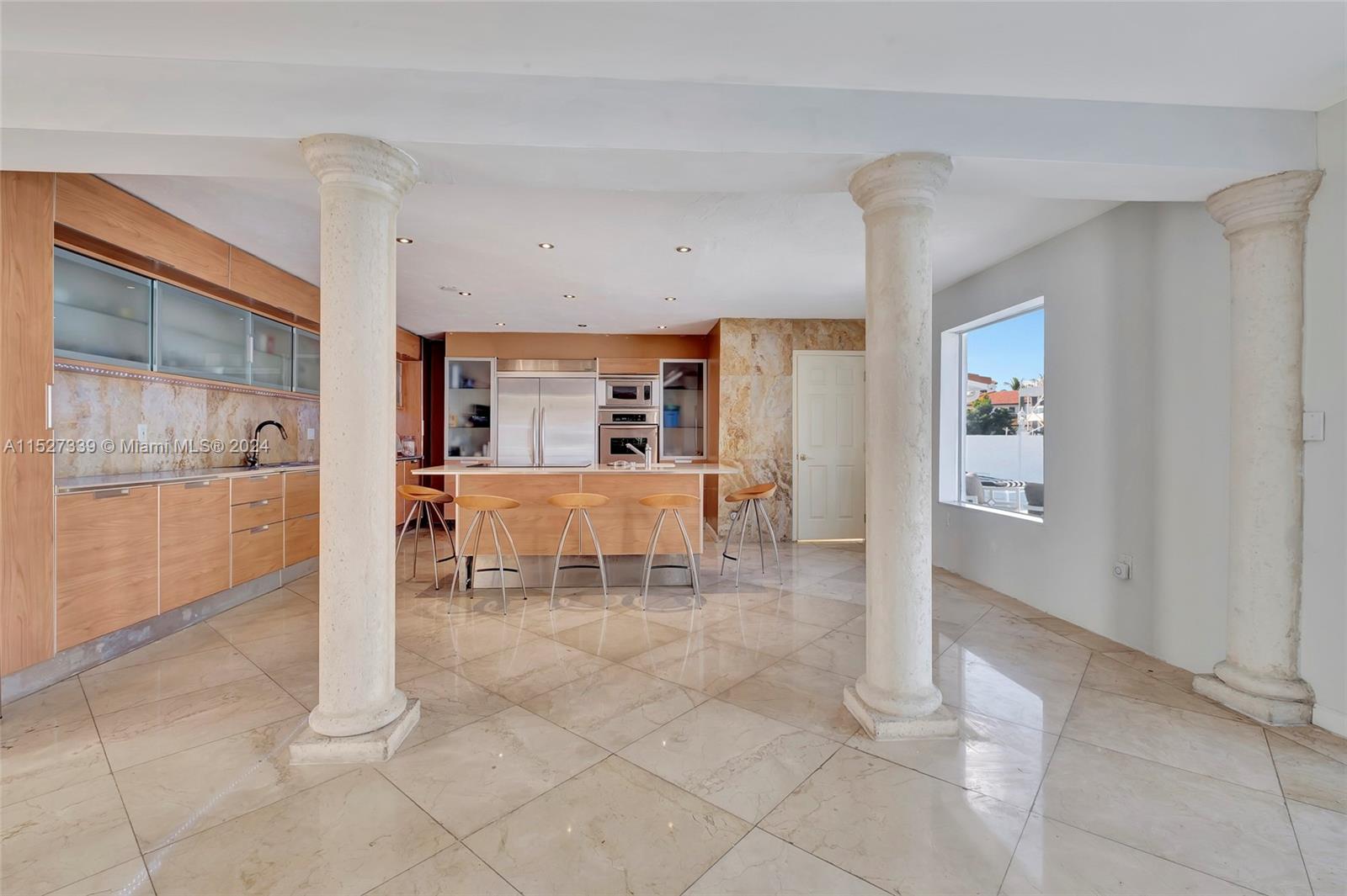 EASTERN SHORES 1ST ADDN - Residential