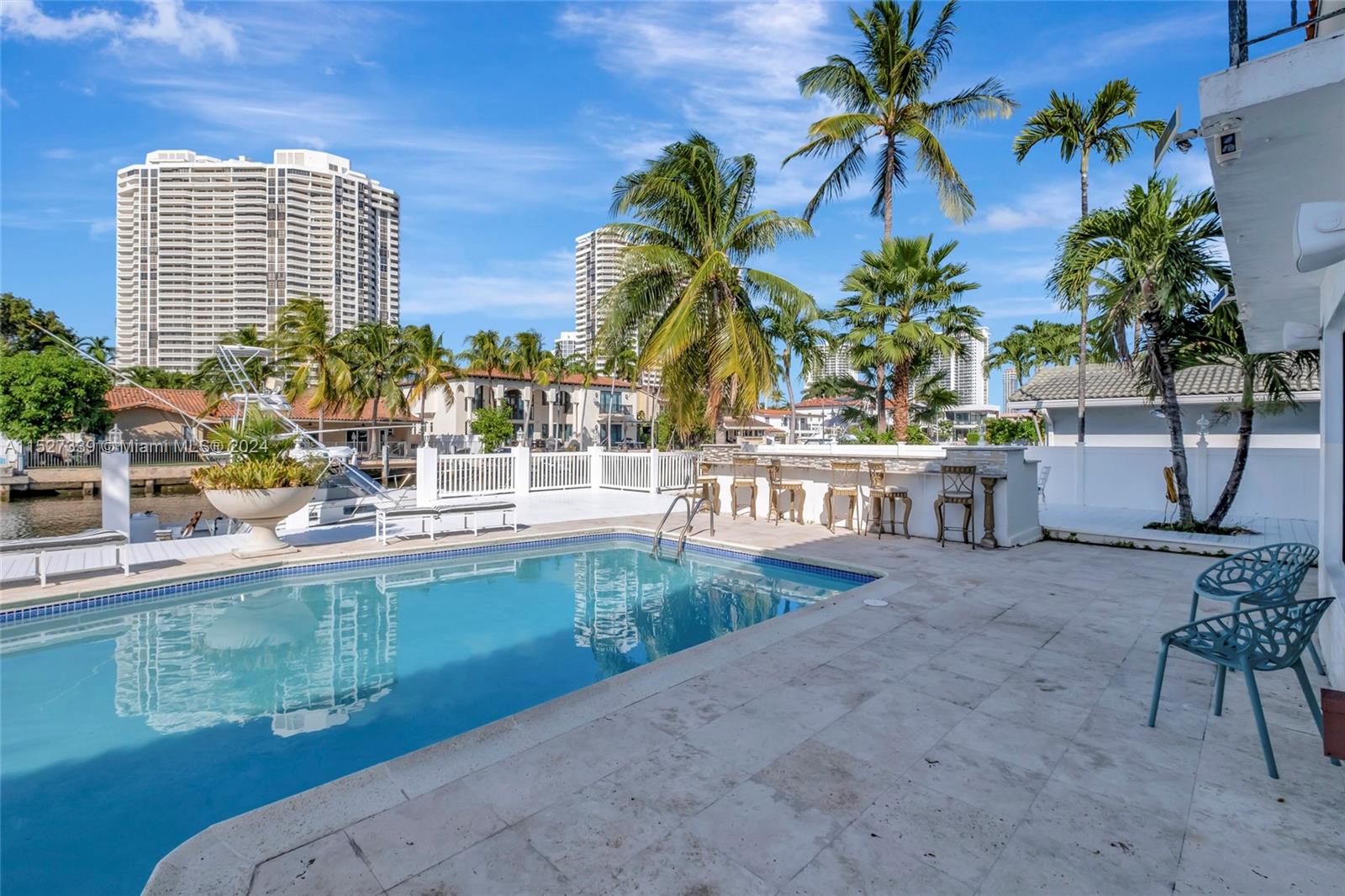 EASTERN SHORES 1ST ADDN - Residential