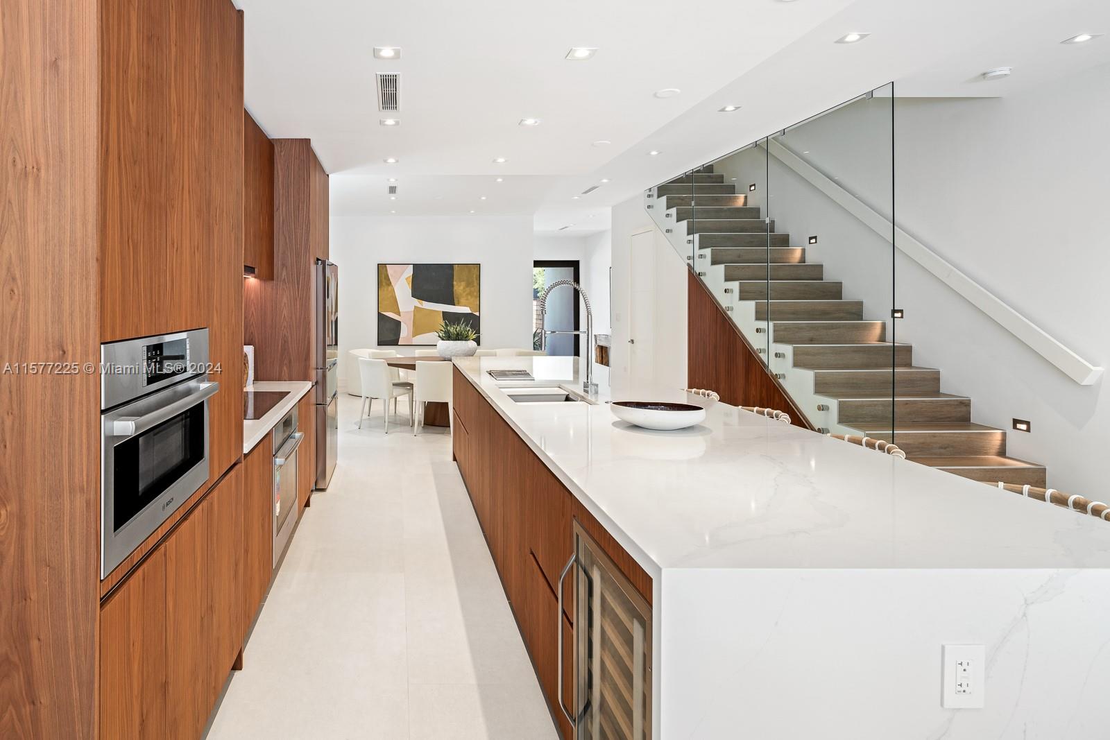 Palm Terrace - Residential