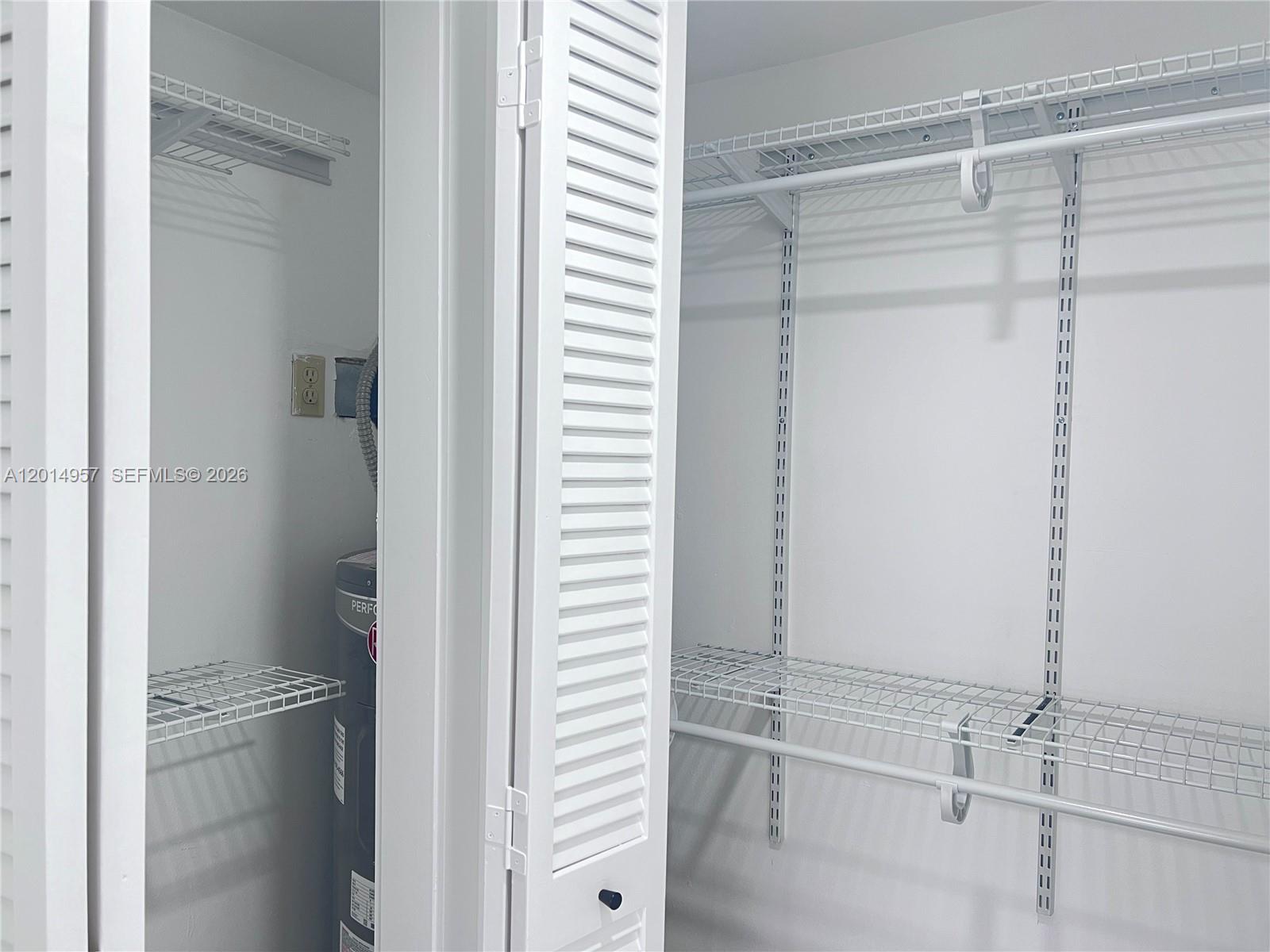 NO 49 PALM-AIRE COUNTRY C - Residential