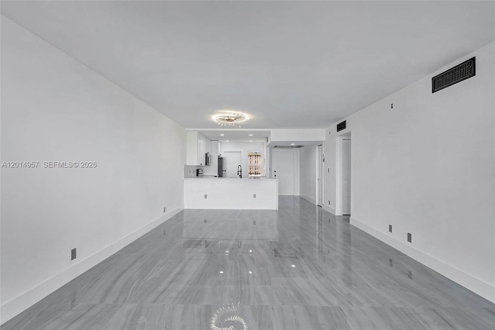 NO 49 PALM-AIRE COUNTRY C - Residential