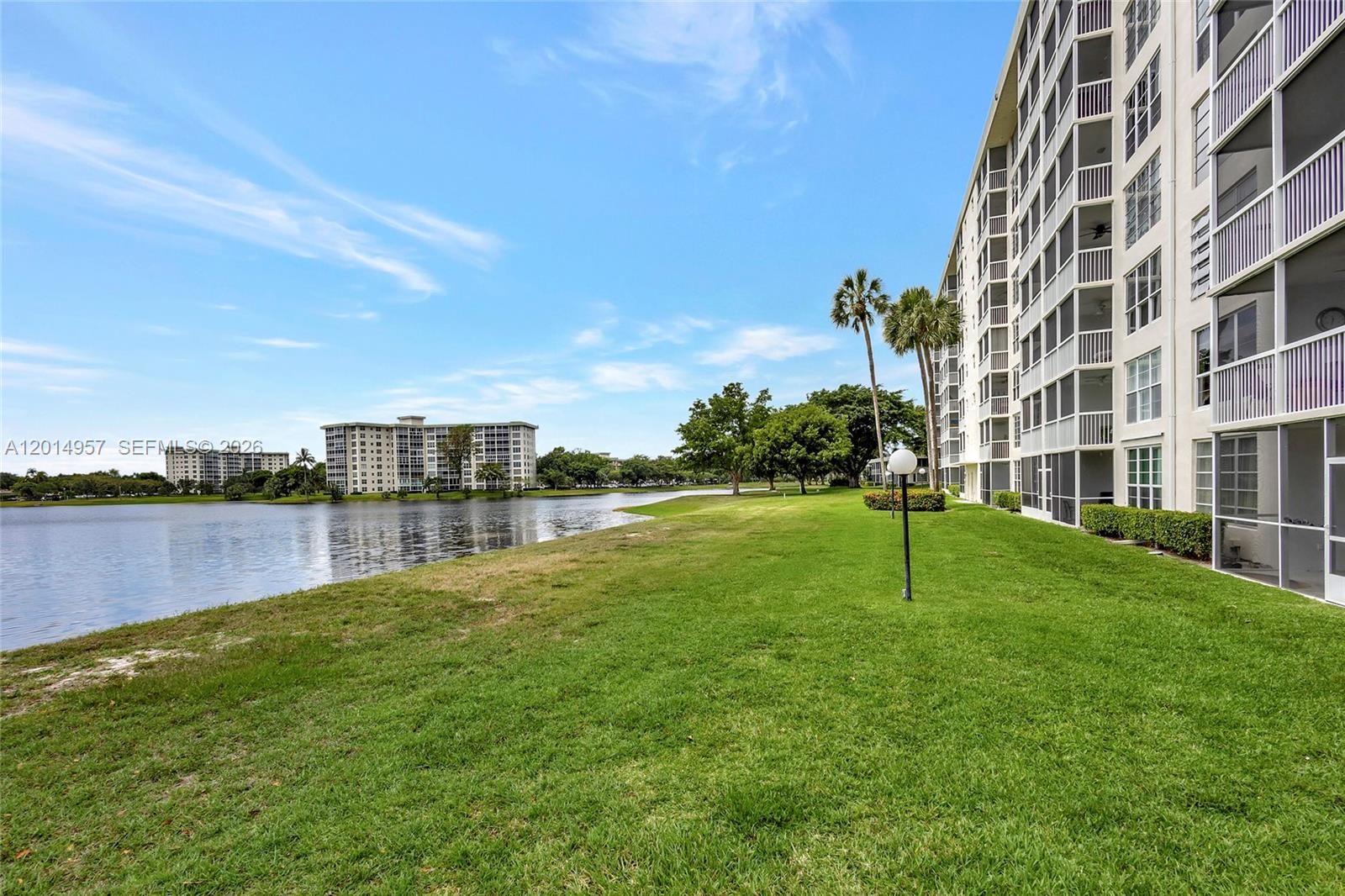 NO 49 PALM-AIRE COUNTRY C - Residential
