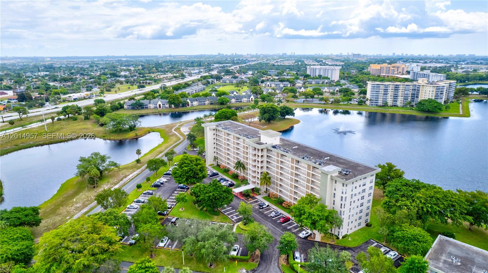 NO 49 PALM-AIRE COUNTRY C - Residential