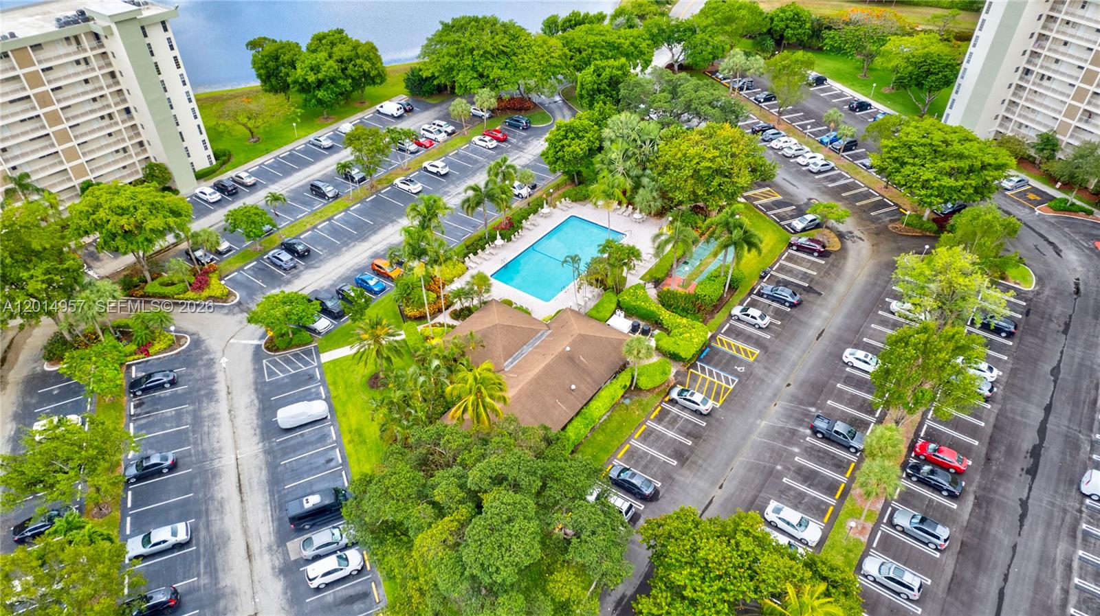 NO 49 PALM-AIRE COUNTRY C - Residential