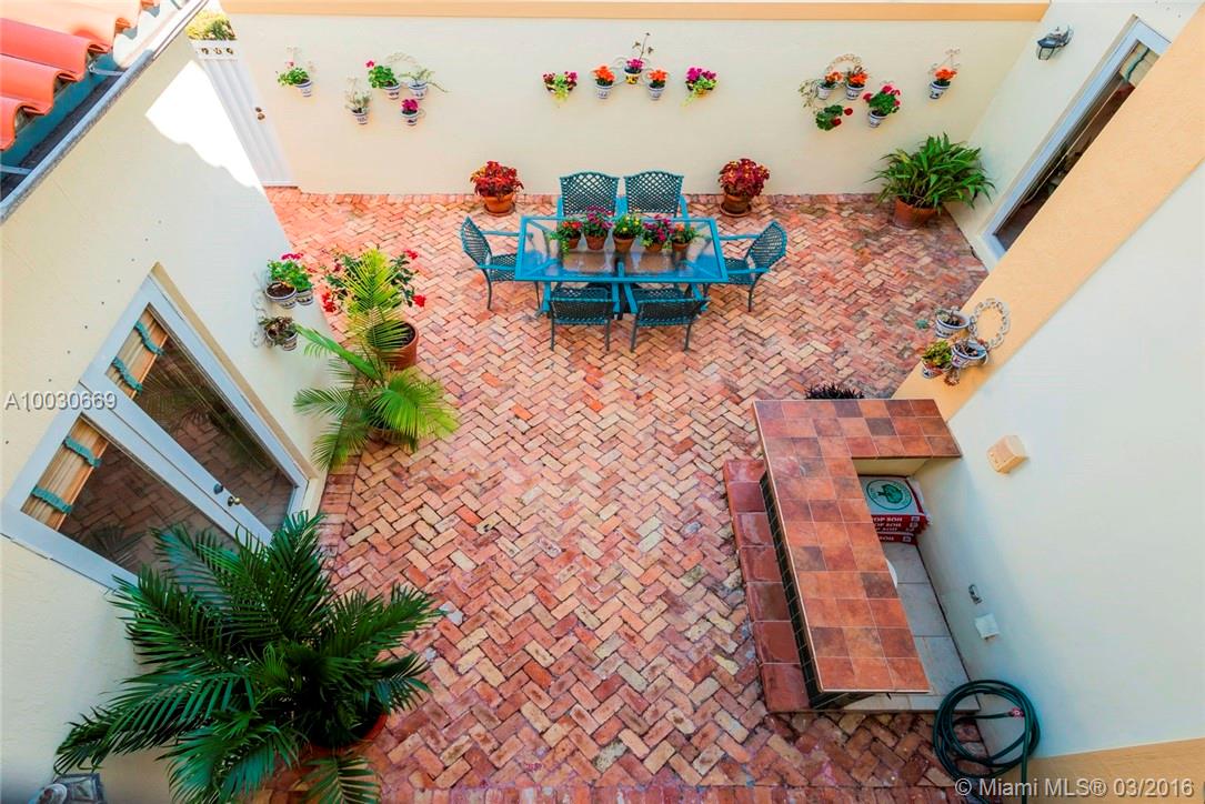 Coral Gables Coconut Grov - Residential