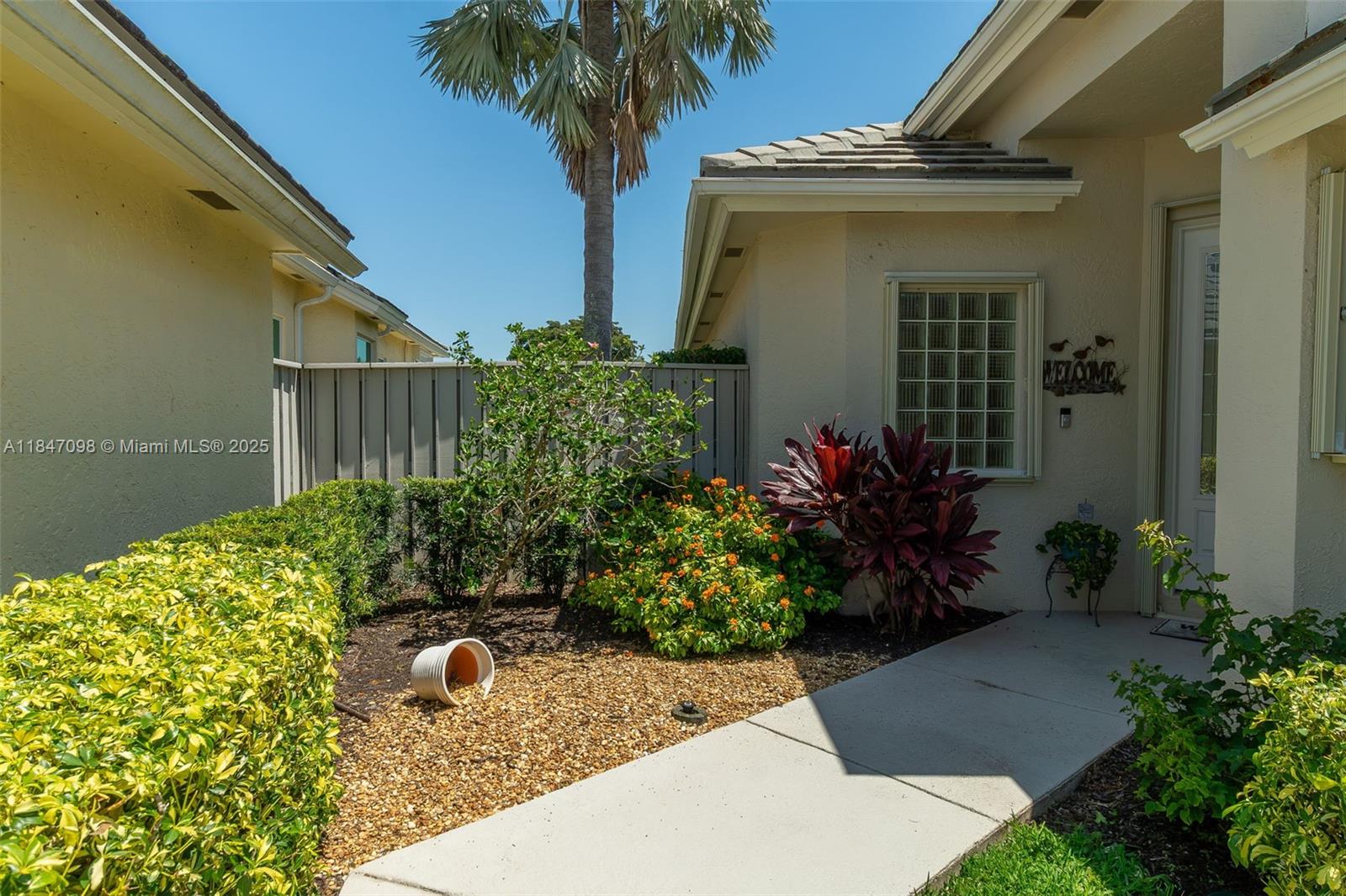603 Masters Way, Palm Beach Gardens, FL, 33418/$875,000 2 603 Masters Way