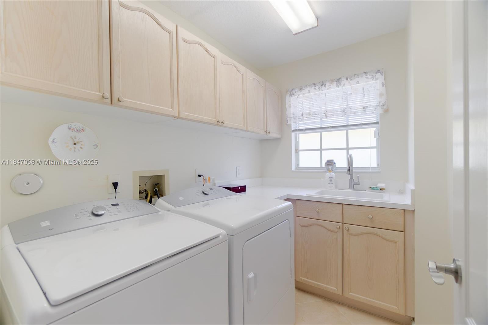 MASTERS AT EAGLETON 1 - Residential