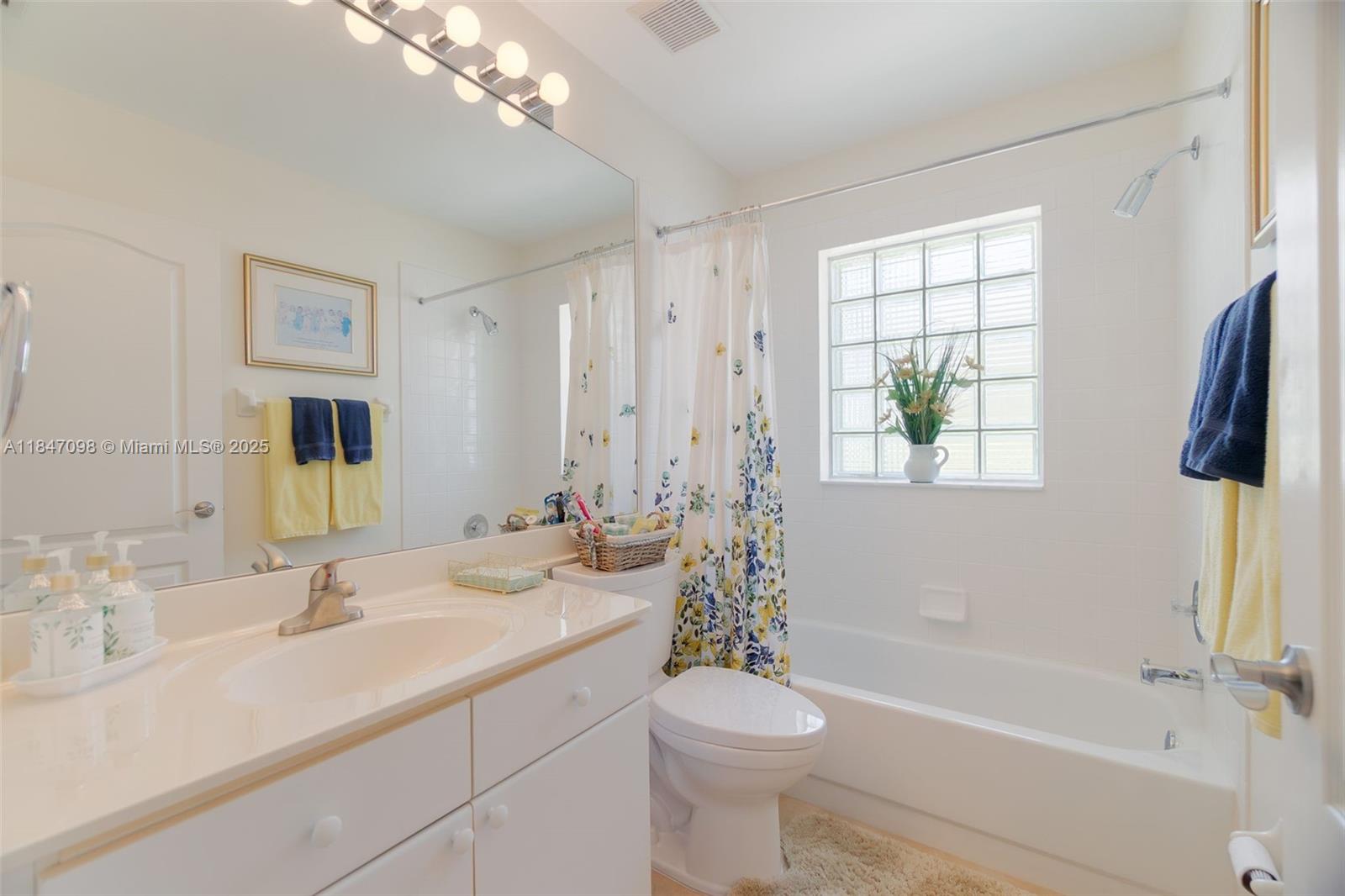 MASTERS AT EAGLETON 1 - Residential