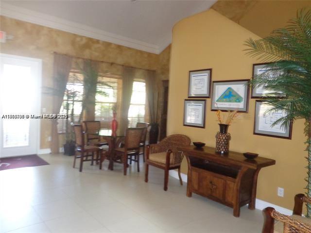 ROYAL POINCIANA CONDO - Residential Lease
