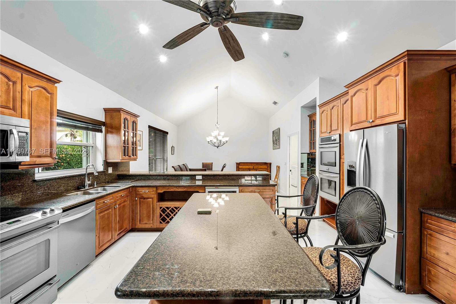 VILLAS OF IRONHORSE - Residential