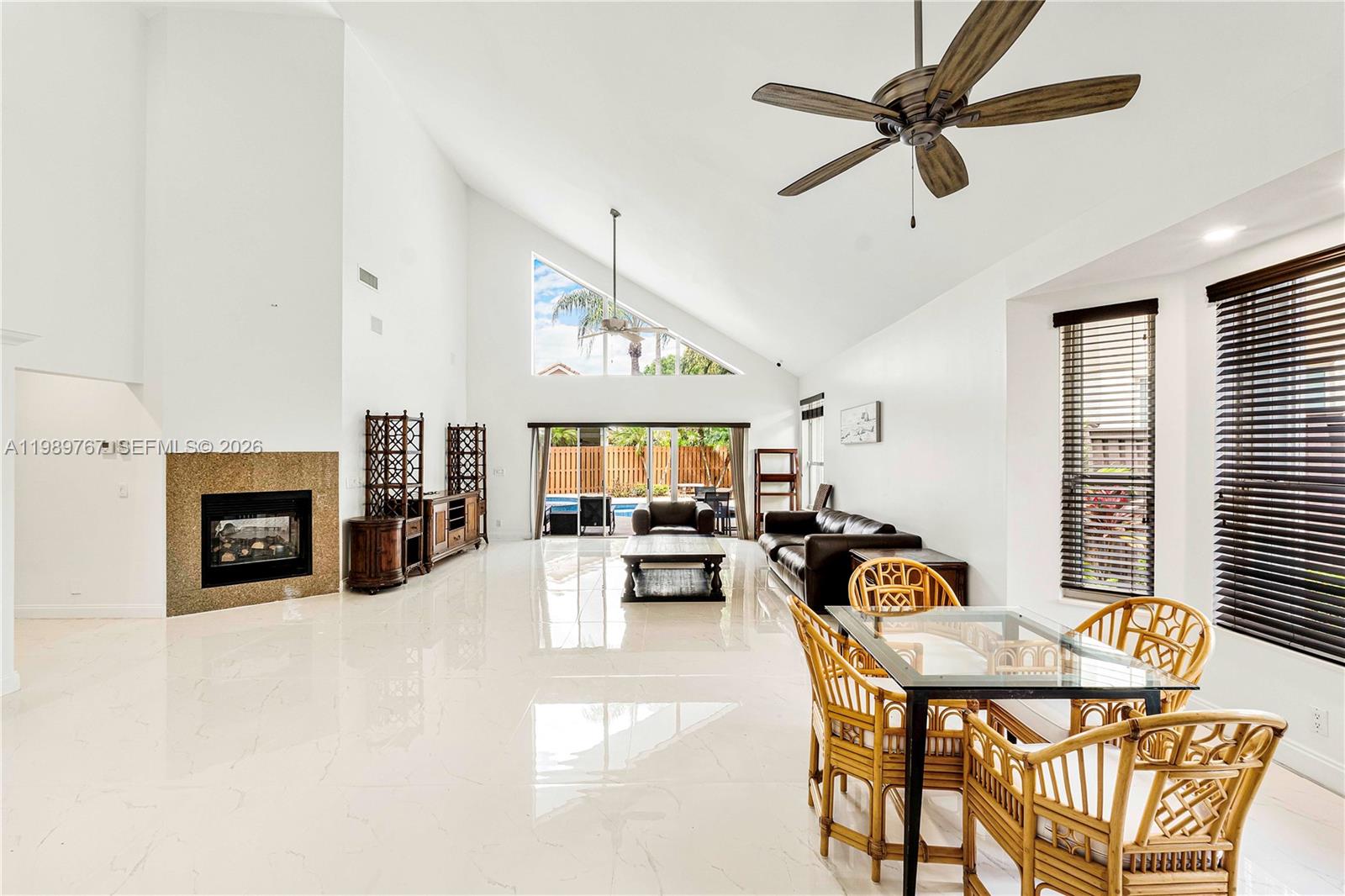 VILLAS OF IRONHORSE - Residential