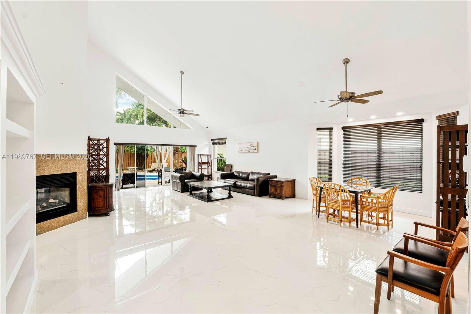 VILLAS OF IRONHORSE - Residential