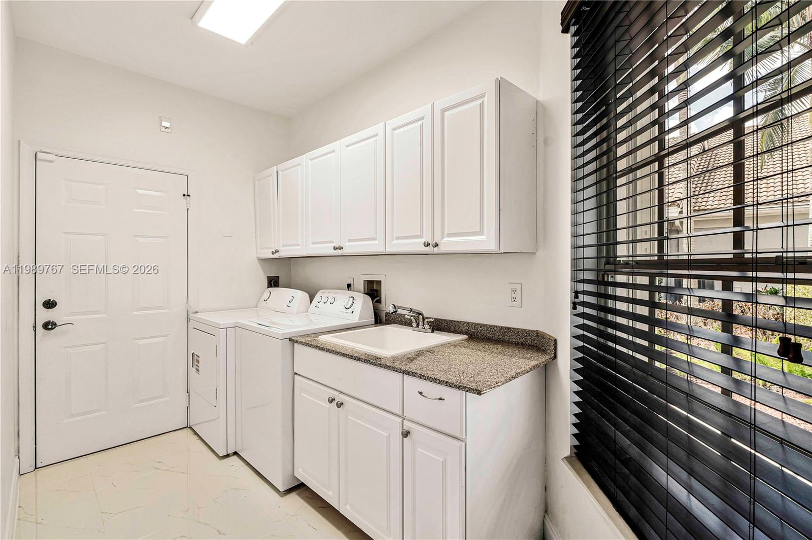 VILLAS OF IRONHORSE - Residential