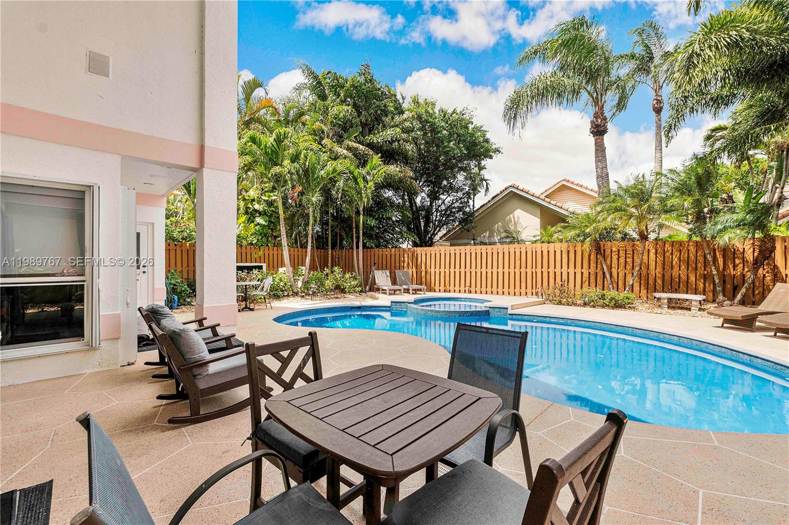 VILLAS OF IRONHORSE - Residential