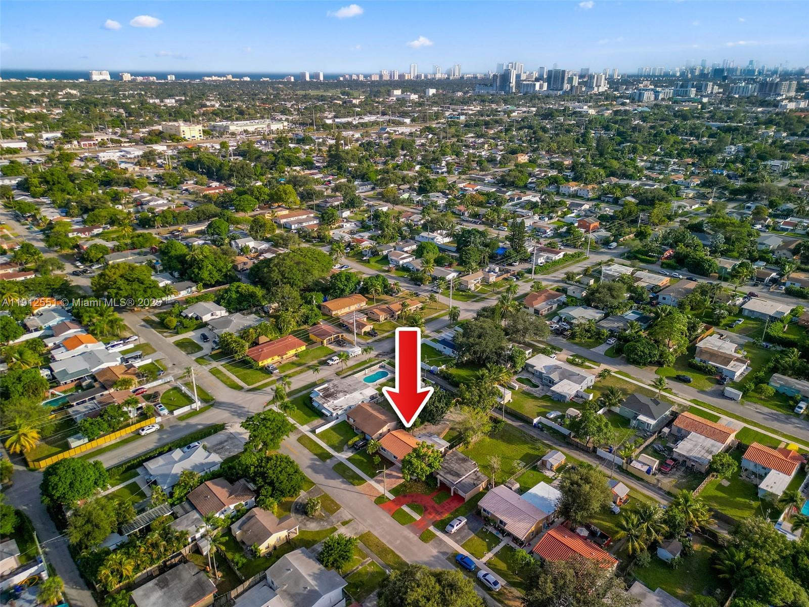 HOLLYWOOD PARK - Residential Lease