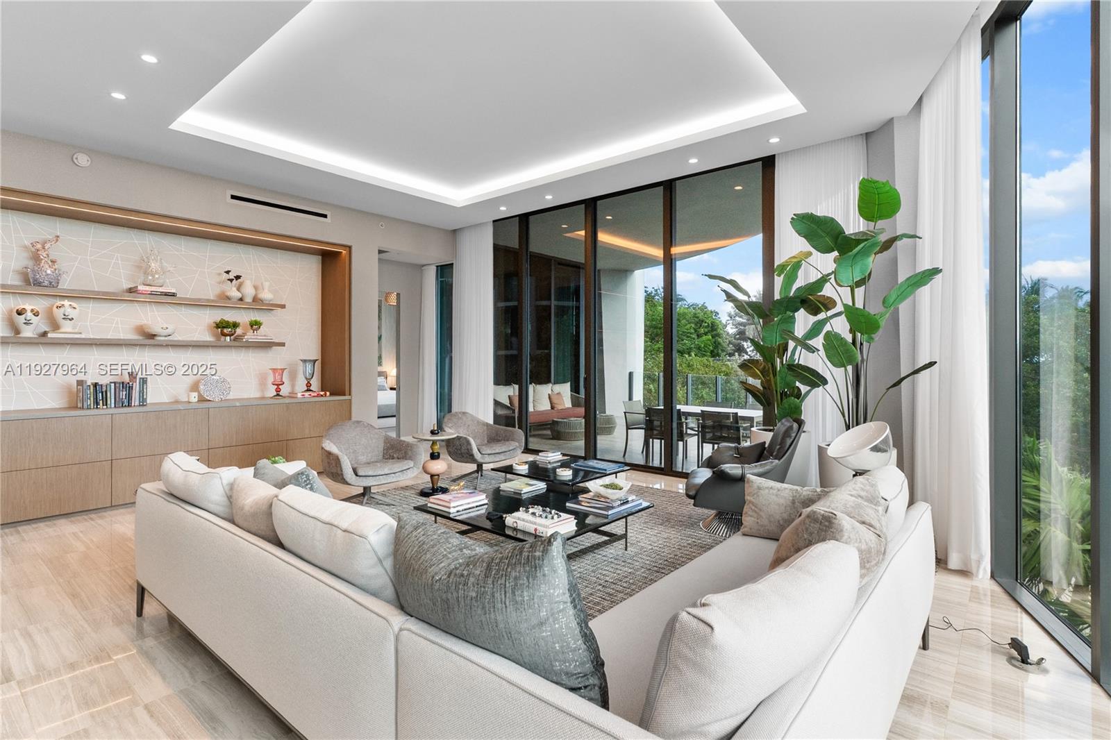 2821 S Bayshore Dr 5A